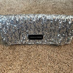 Victoria Secret Make Up/Perfume Bag